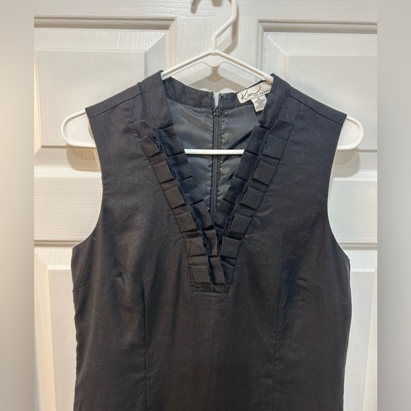 Women's 100% Linen Little Black Dress Sleeveless Ruffle V-Neck LBD Zip Back Sz 8 - Picture 4 of 8